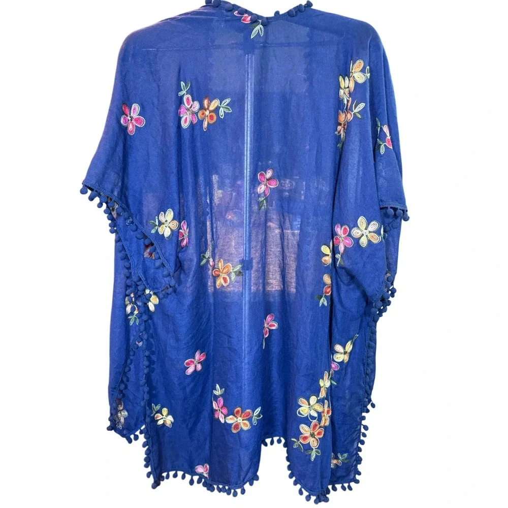 Pool To Party by Subtle Luxury Blue Embroidered Floral Kimono Cover Up OS